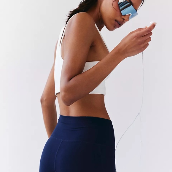 Never Better Run Shorts - Picture 3 of 7